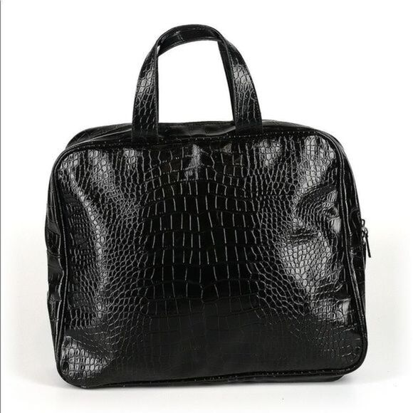 Saks Fifth Avenue shiny black crocodile patterned laptop bag‎ or purse - Picture 3 of 3